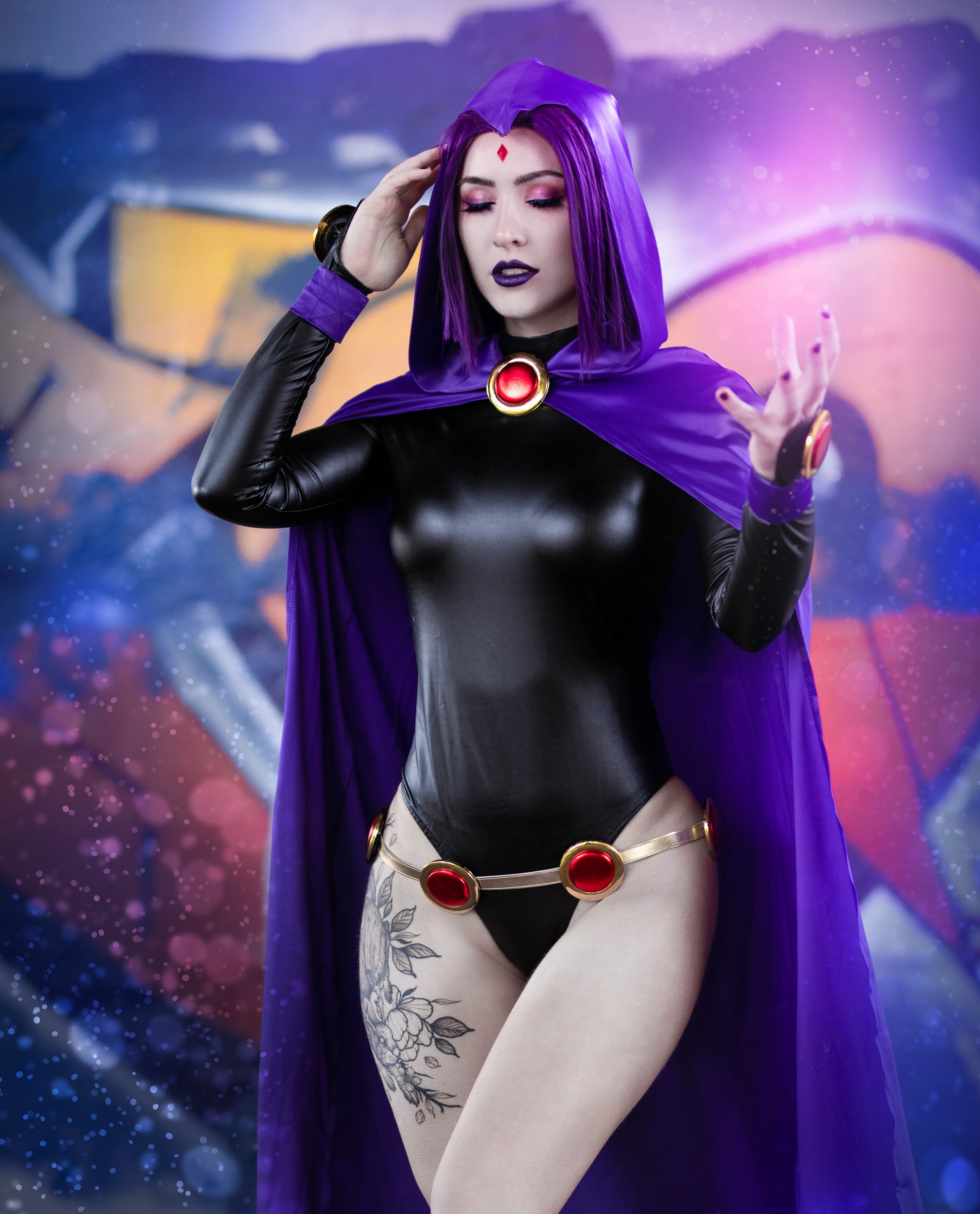 Рейвен косплей. Рейвен DC косплей. Omgcosplay Рейвен. Luxlocosplay Raven.