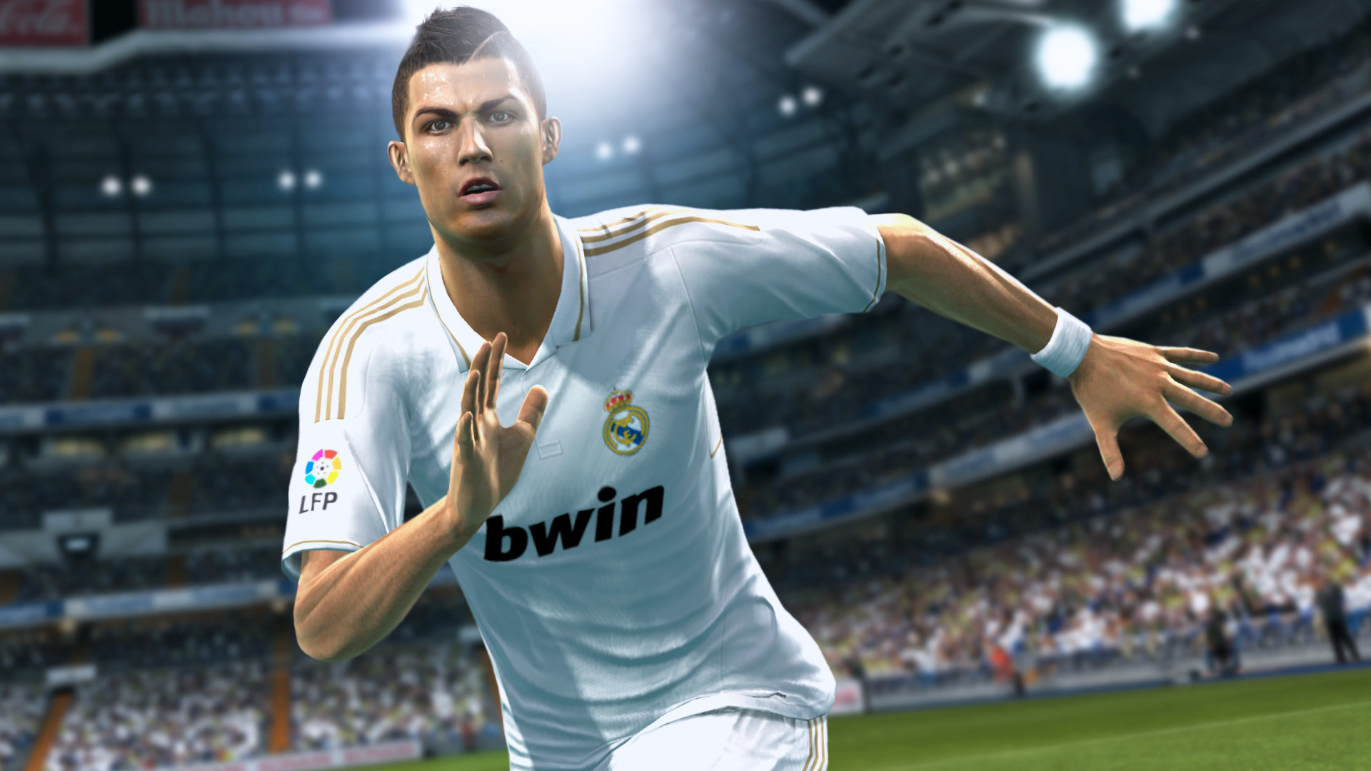 Fifa d. Pro Evolution Soccer 2013 ps3. Роналду пес 13. PES 2013 ПС. Pro Evolution Soccer 2016.