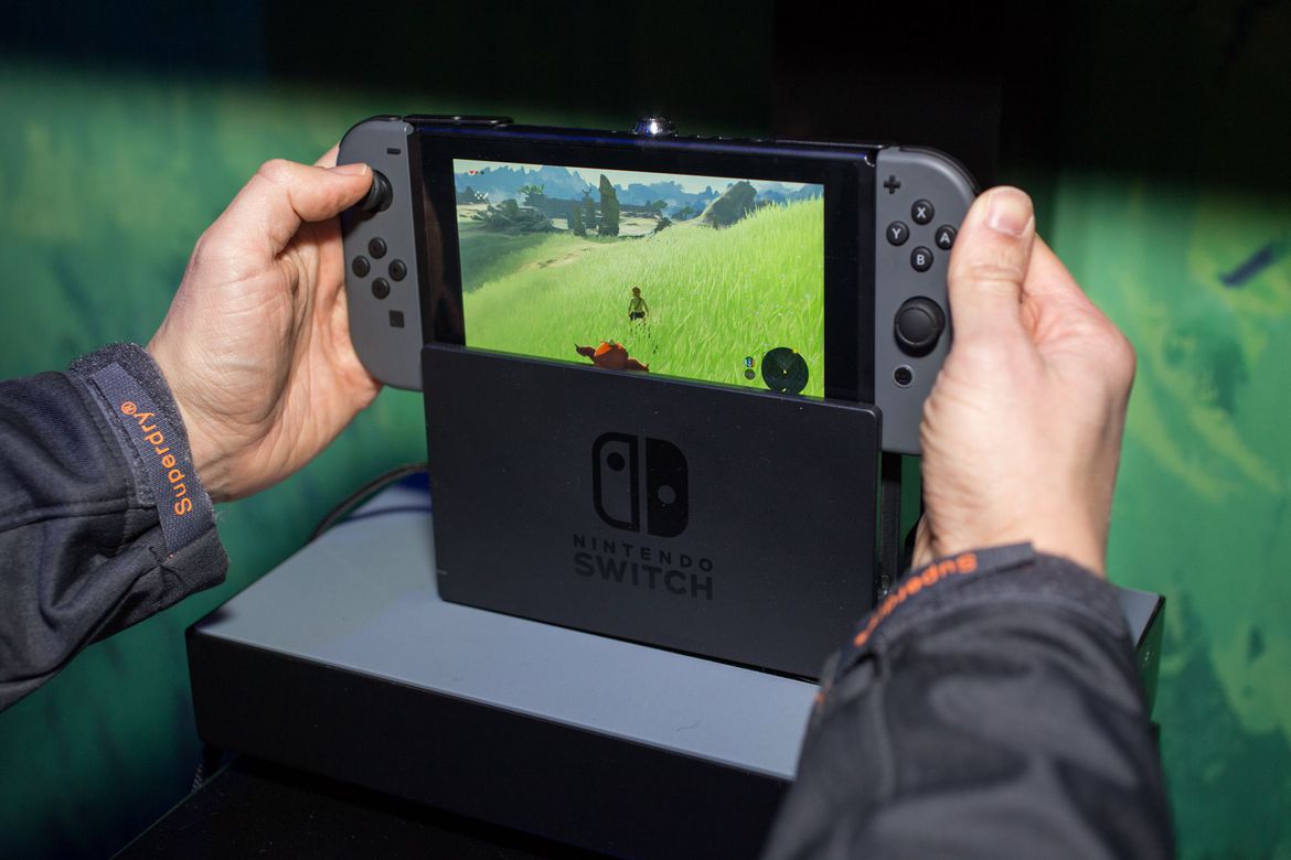 В Японии Nintendo Switch стартовала в два раза лучше PS4