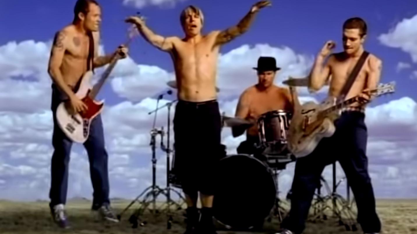 Вышла бесплатная игра из клипа Red Hot Chili Peppers — Californication