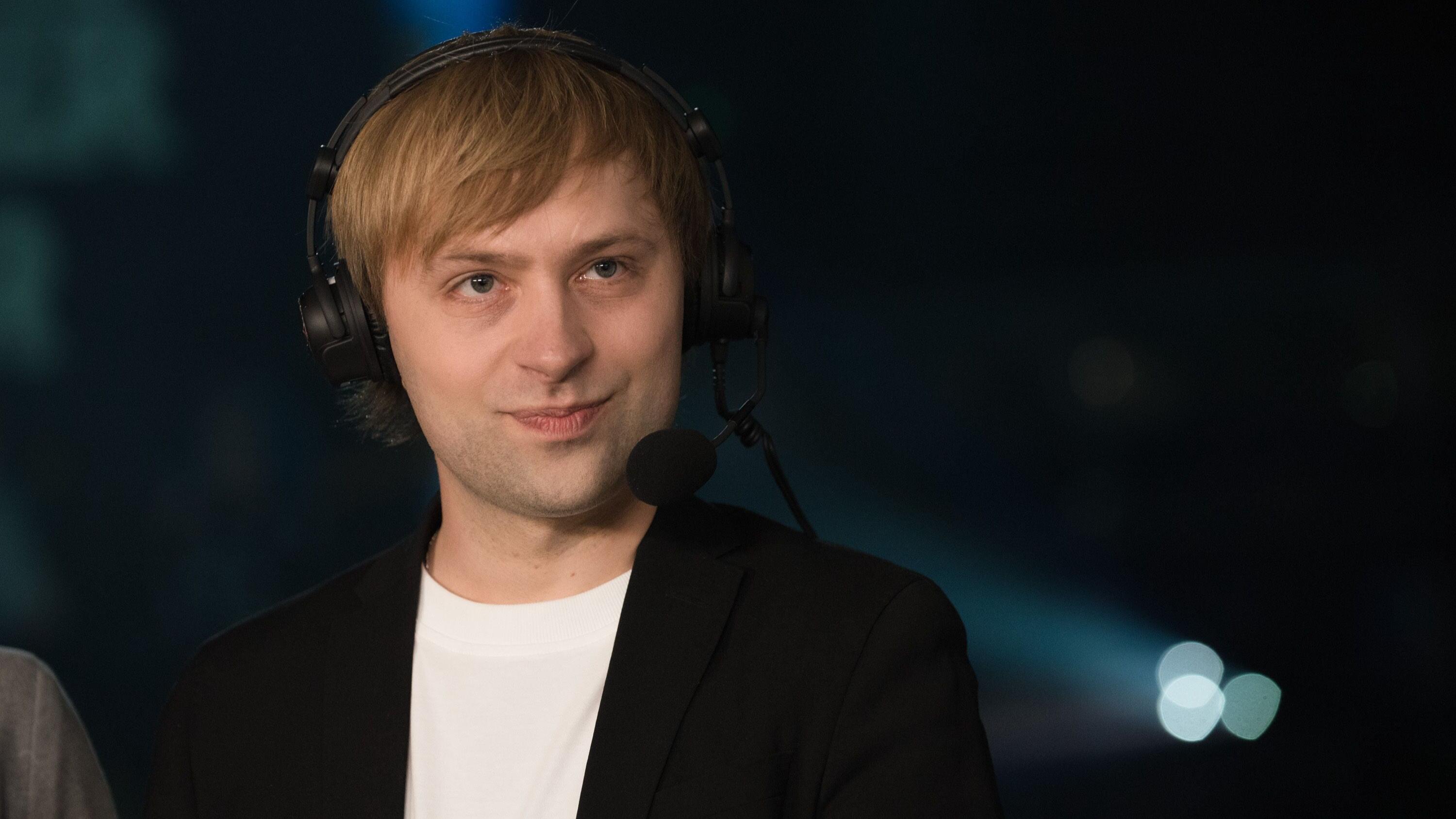 Кастер Dota 2: «Оказывается, комментаторам уже разослали приглашения на TI»  | VK Play