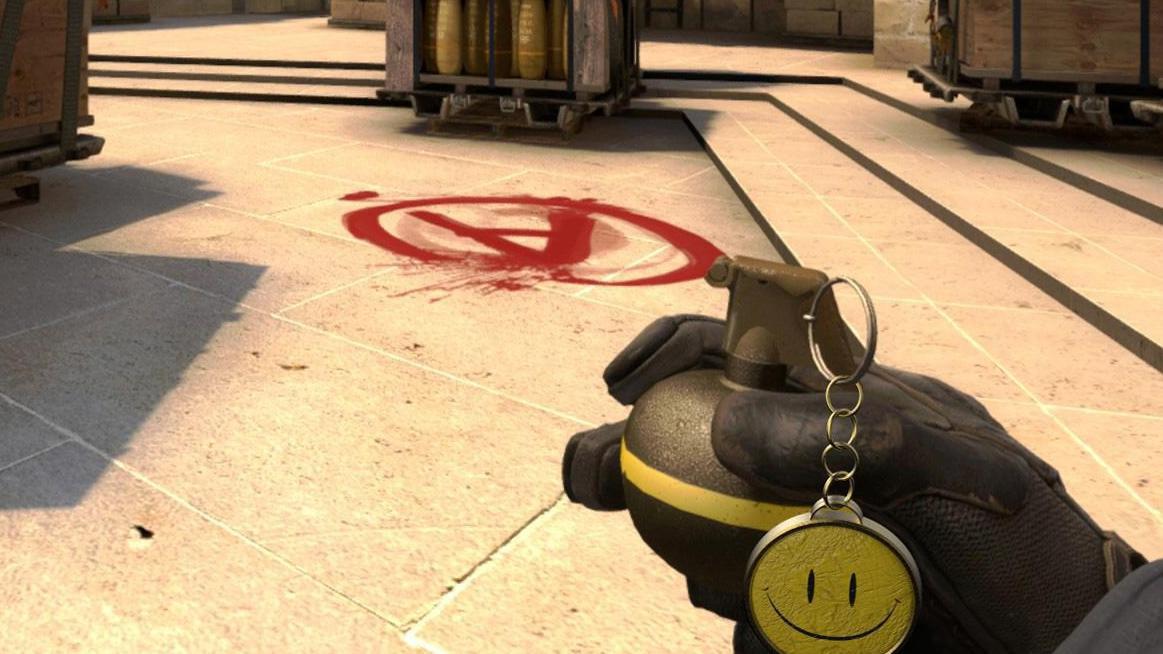 sv_grenade_trajectory 1 - показ траектории гранаты после броска; sv_grenade_traj