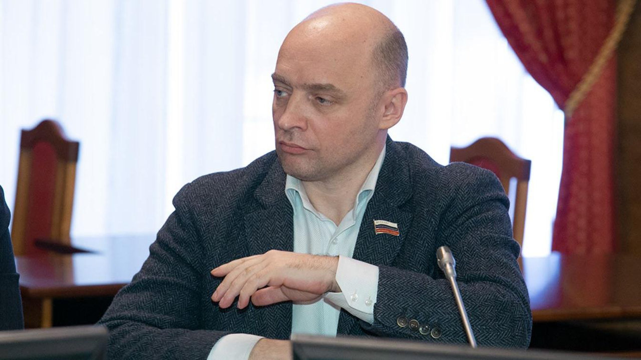 Депутат Заксобрания предложил закрыть россиянам доступ к интернету VK Play