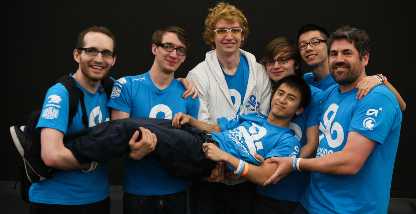 Cloud9 g2a. Клауд 9. команда клауд 9. cloud9 ростер. команда cloud9.