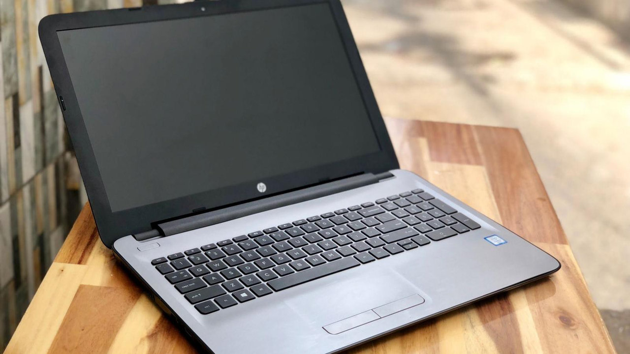 Ноутбук HP 15-bw687ur 4US97EA AMD A10-9620P (2.5)/4Gb/128Gb SSD/15.6"FHD/AMD 530